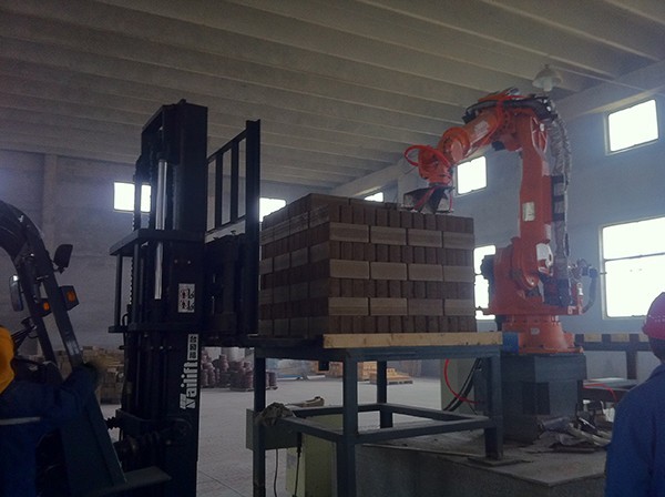 碼垛機(jī)器人